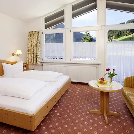 Haller's Boutique-hotel 3* Mittelberg
